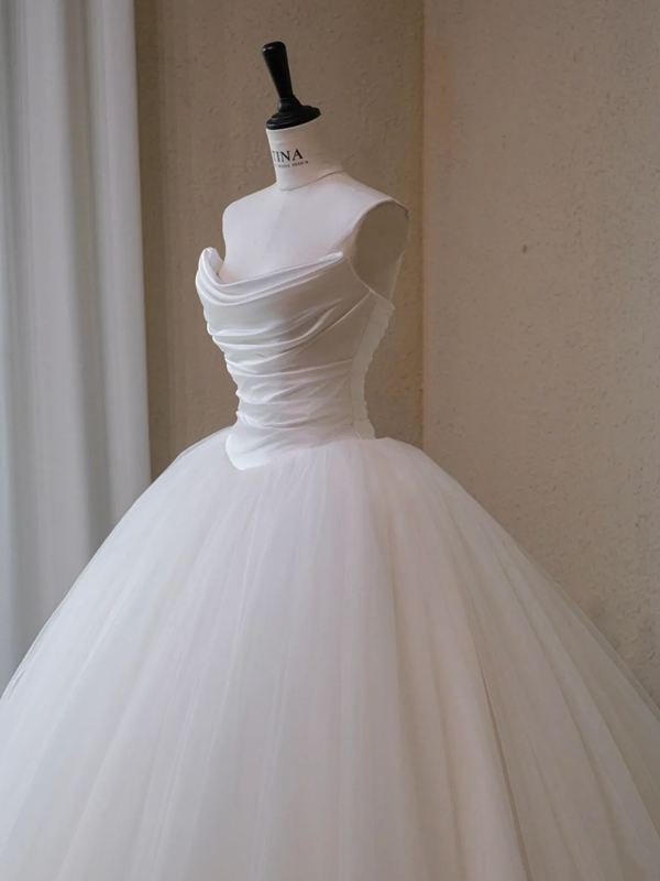 White Strapless Satin Pleated Waist Slim Fit Puffy Skirt Long Dress Bridal Gown R5720