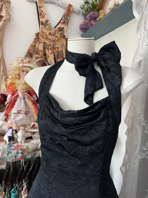 Black backless halter-neck A-line mini dress, ball gown R6353