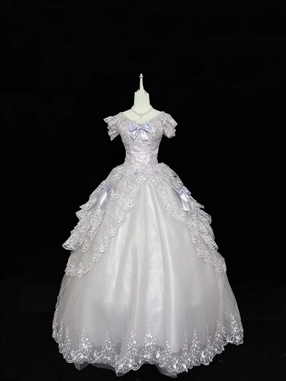 White fitted waist, full skirt, long ball gown, bridal dress R9060