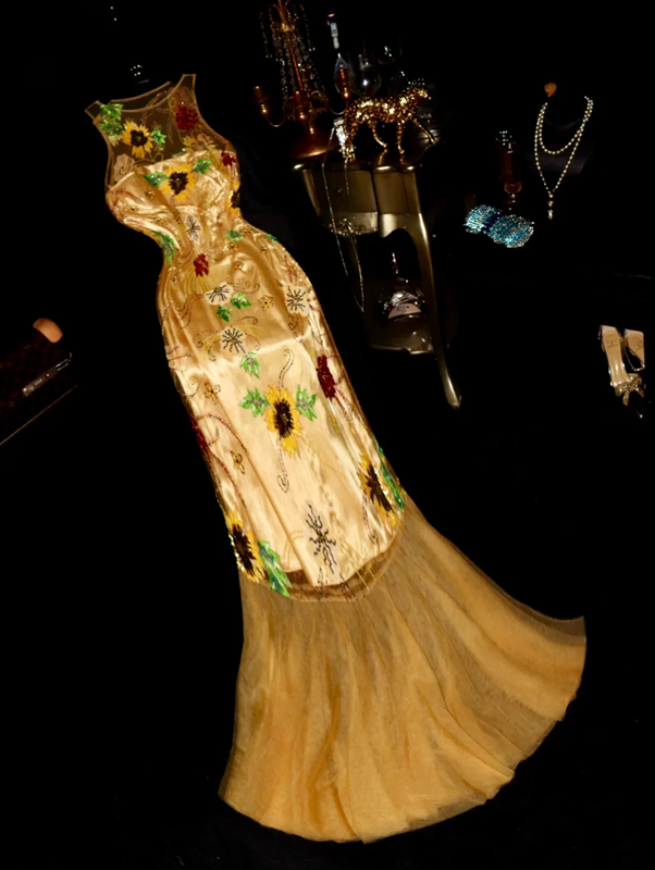 Gold sleeveless fitted sunflower floral long ball gown R6913