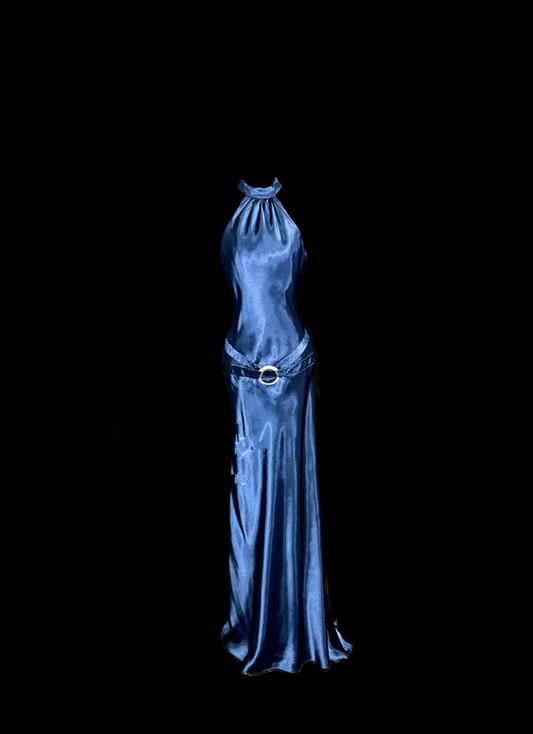 Blue halter-neck, fitted waist, slimming silhouette, revealing hips, sexy long ball gown R6674