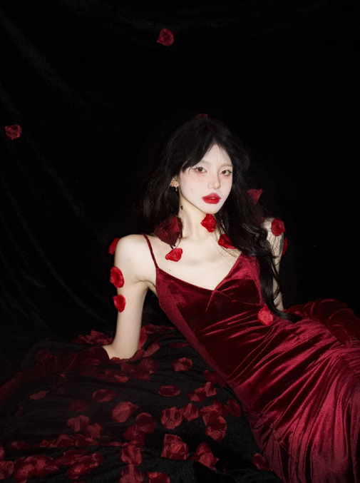 Retro sling wine red sexy velvet hip dress temperament banquet dress R1511