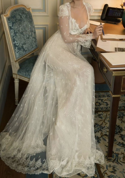 A Line White Tulle Lace Long Sleeves Sexy Wedding Dress      S6946