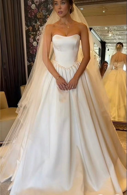 A Line White Strapless Wedding Dresses Long Bridal Gown      S7227