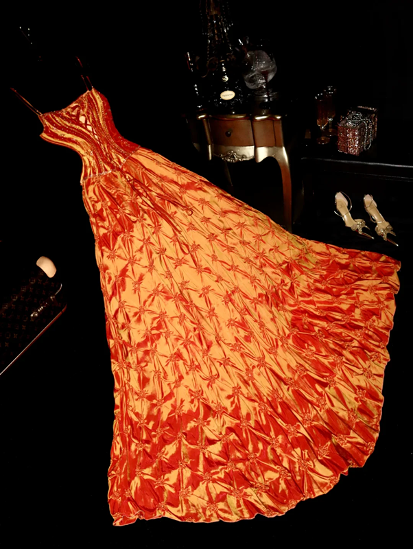 Orange halter-neck fitted long ball gown R7006