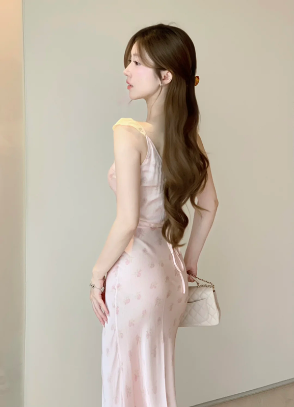 Pink suspender low-cut waist slim hip fishtail skirt R5030