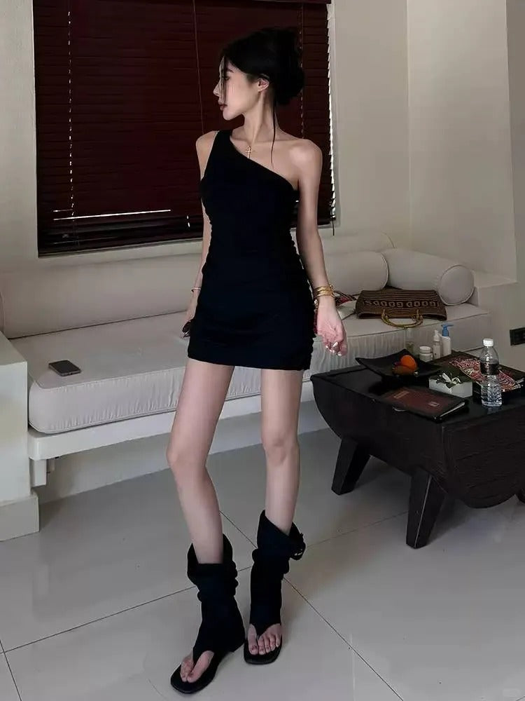 Sleeveless One Shoulder Black Bodycon Dress with Side Ruched Detail R9134