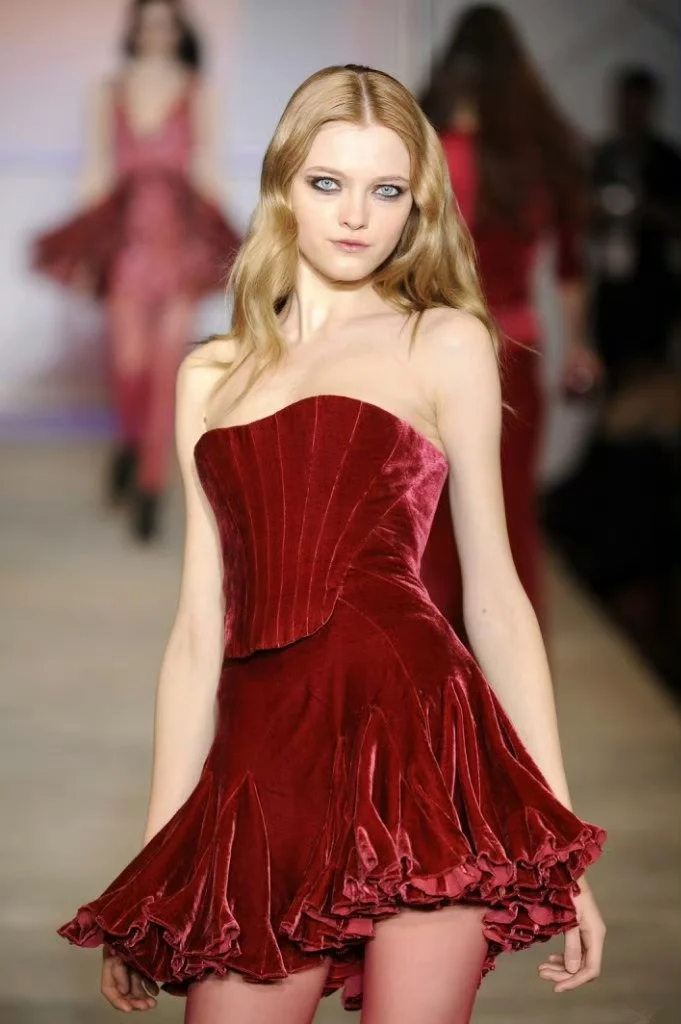 Red tube top waist slim fit top A-line skirt suit homecoming dress R5257