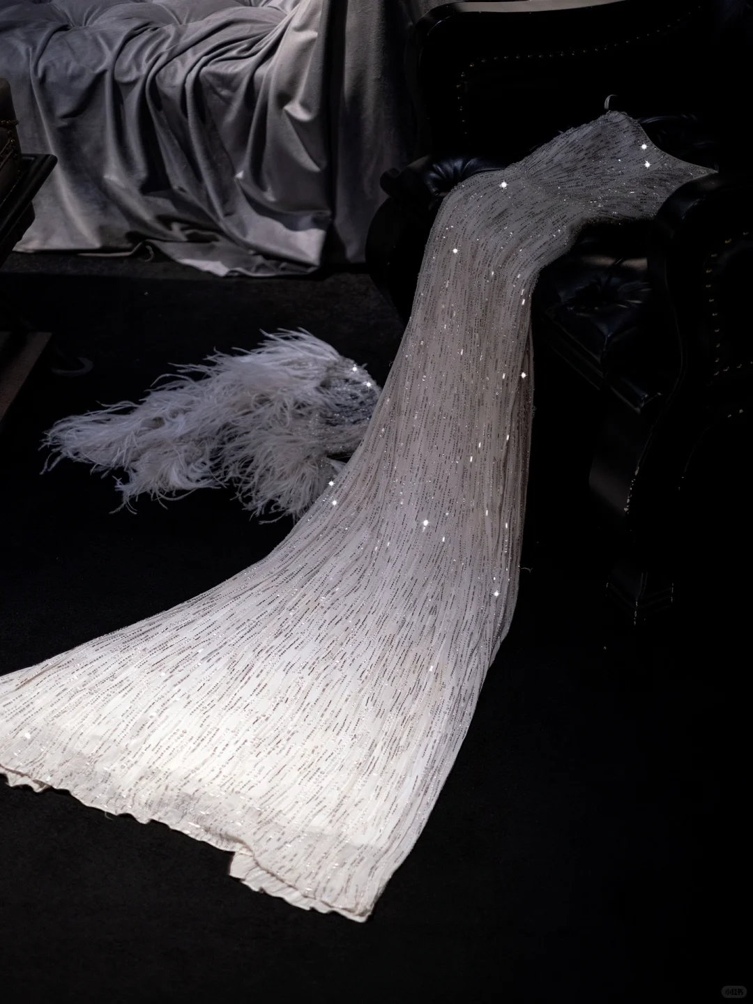 White sequined strapless shawl fitted long ball gown/bridal dress R8823