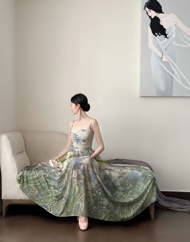 Light green halter-neck fitted floral maxi skirt ball gown R8051