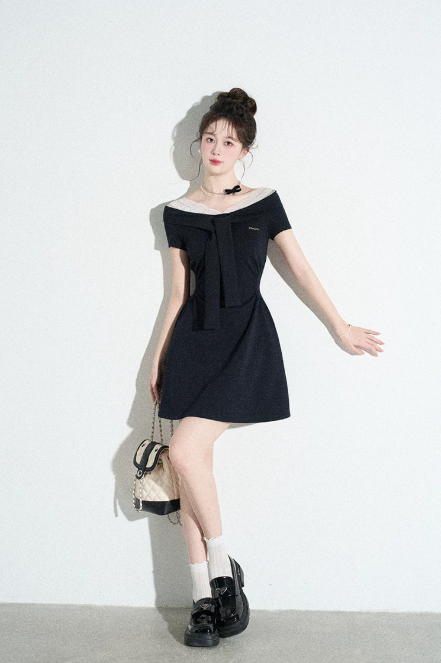 Classic Black Off-Shoulder A-Line Dress, Women's Short Sleeve with Lace Trim and Bow Neck Mini Dress R9332