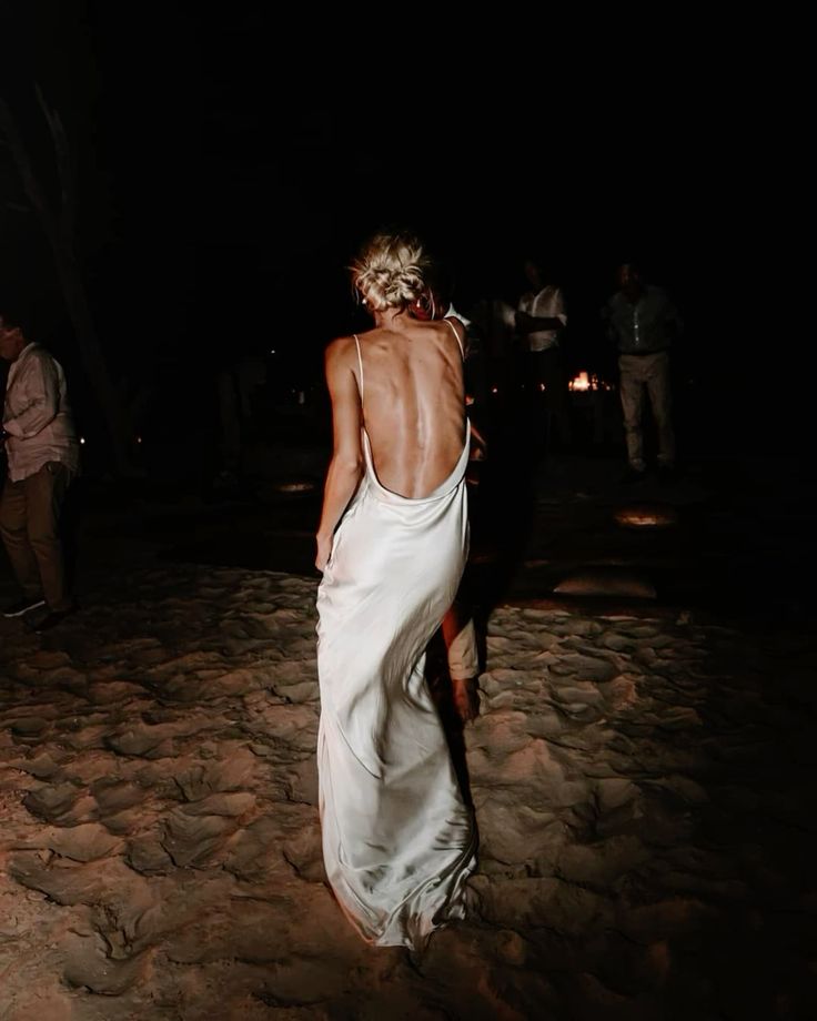 Column Spaghetti Straps V Neck Sleeveless Wedding Dress Formal Women's Dresses        S6965