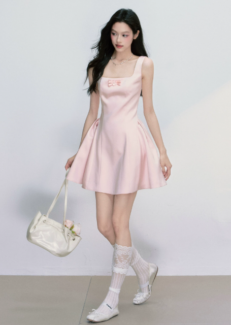Pink French Hepburn Style Mini Dress Women With Square Neck And Bow Detail R9413