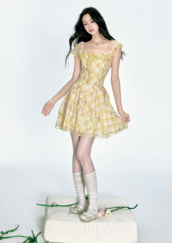Yellow Plaid Floral Print Dress Women With Lace Ruffle Trim And Square Neck R9420