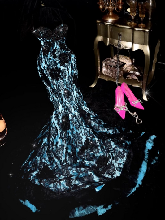 Light blue halter-neck lace fitted long ball gown R6846