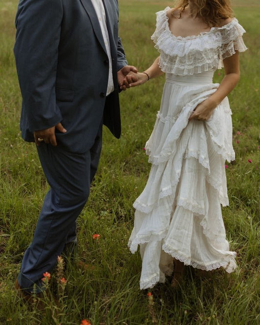 A Line Off Shoulder wedding dress Elegant Princess Bridal Gown        S7055