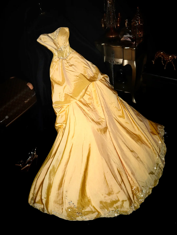 Gold strapless cinched waist ball gown R6966