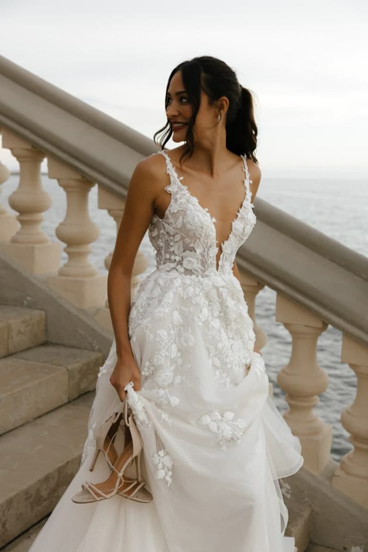 A line lace wedding dresses for women,long beach dresses,classy dresses       S7105