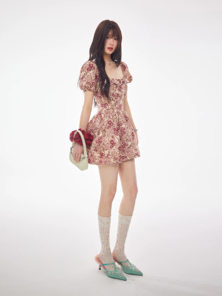 Hot girl floral print puff sleeve backless fitted waist short dress R9374