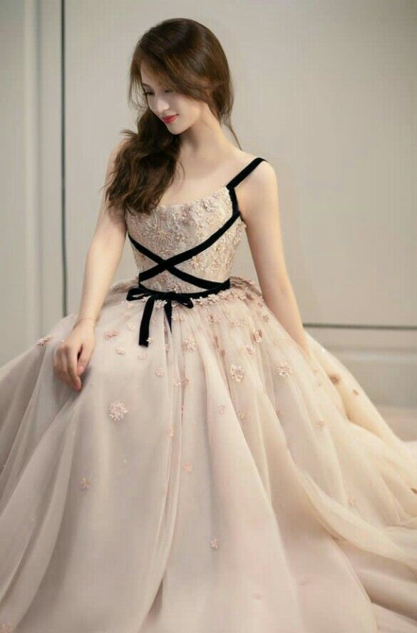 A line tulle long evening dress formal dress party prom dress      S6987