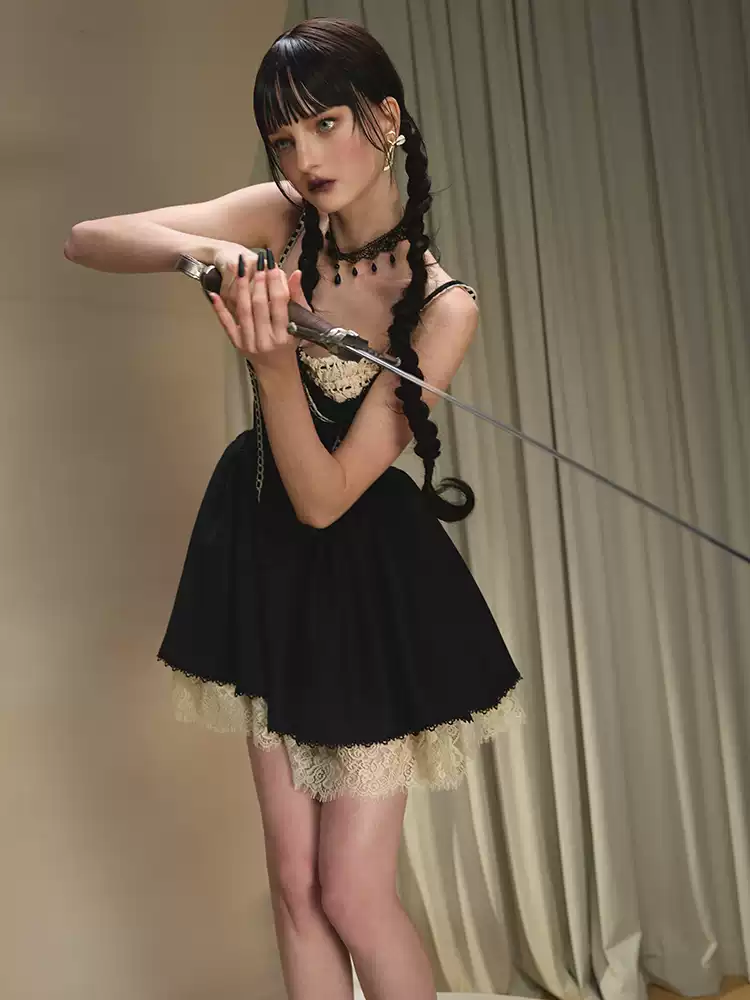 Gothic Coquette Bustier Dress with Lace Flounce Hem R9201