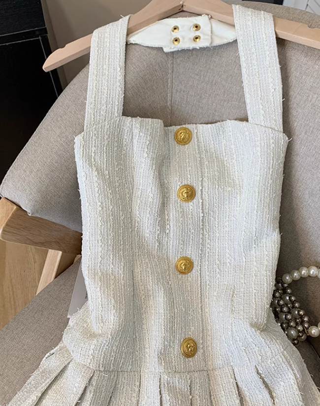 French style Chanel style halter neck dress new summer style high-end pleated skirt R3989