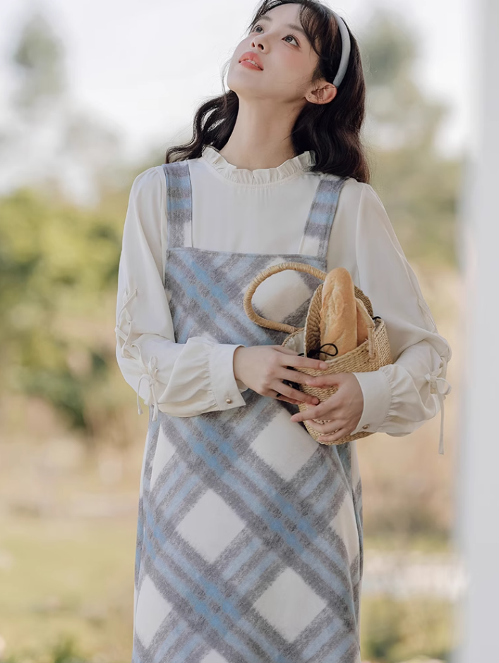 French sweet suspender plaid dress 2025 new popular beautiful suit skirt R2385