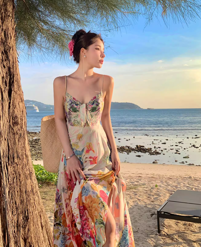 Beach long dress with flowers and floral pattern, high waist chiffon suspenders and large skirt R1628