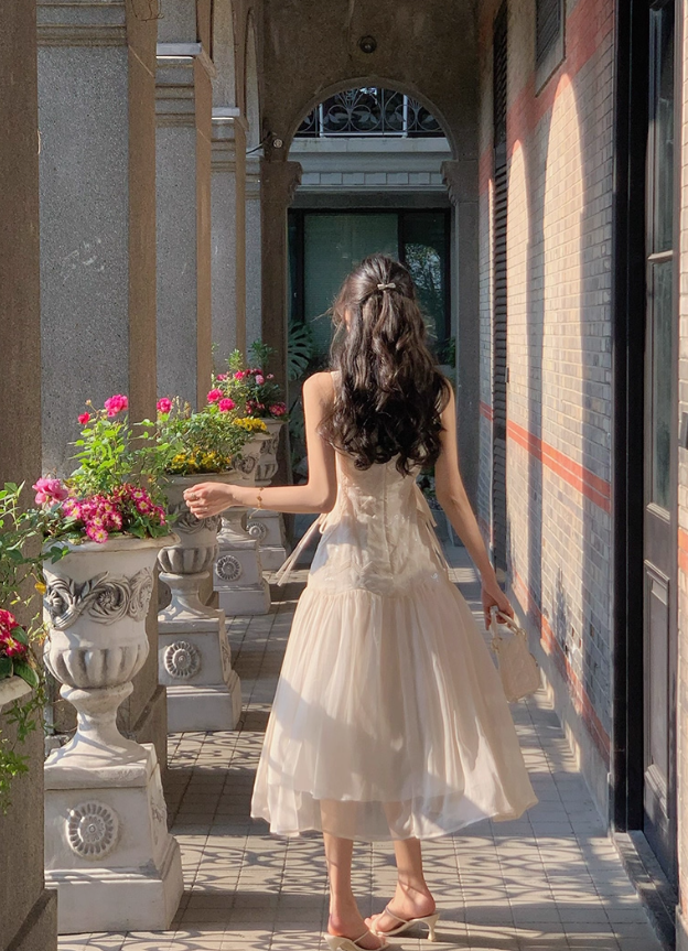 White moonlight temperament long skirt new summer style high-end waist slimming dress R4343