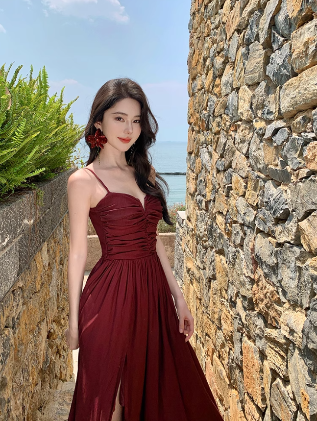 Retro temperament suspender dress beautiful waist slit long skirt R0572