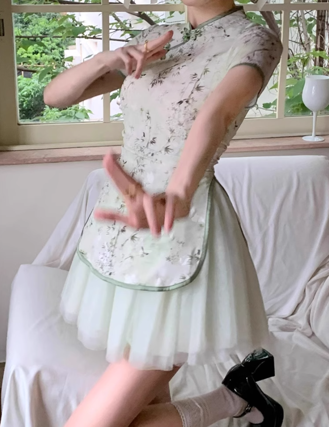 Retro New Chinese Style Stand Collar Floral Cheongsam Dress 2025 Gauze Skirt R1092