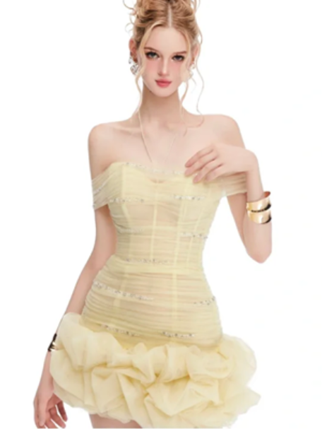 Light yellow one-shoulder slim-fitting hip-hugging miniskirt homecoming dress R4373