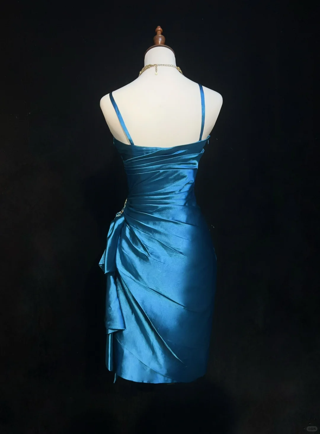 Blue suspenders waist design pleated slim hip-hugging mid-length skirt homecoming dress R4942