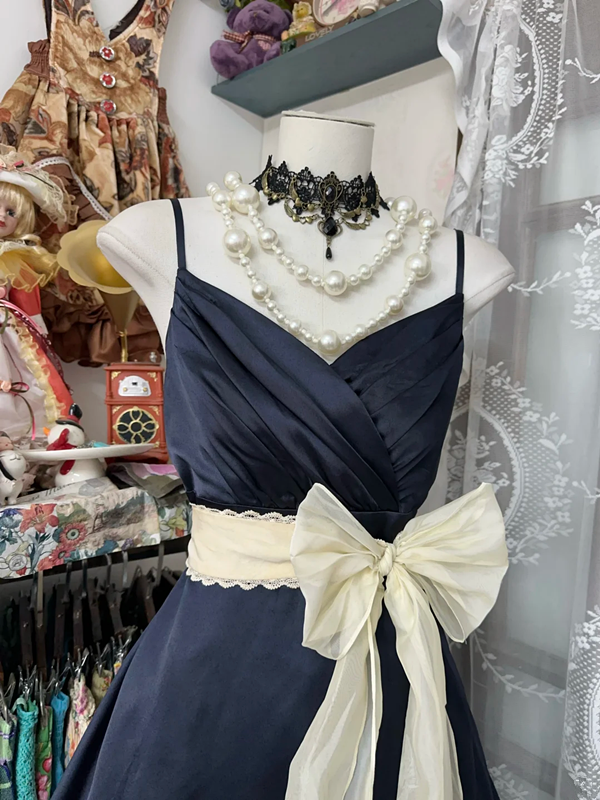 Navy blue halter-neck fitted satin mini dress, ball gown R6275