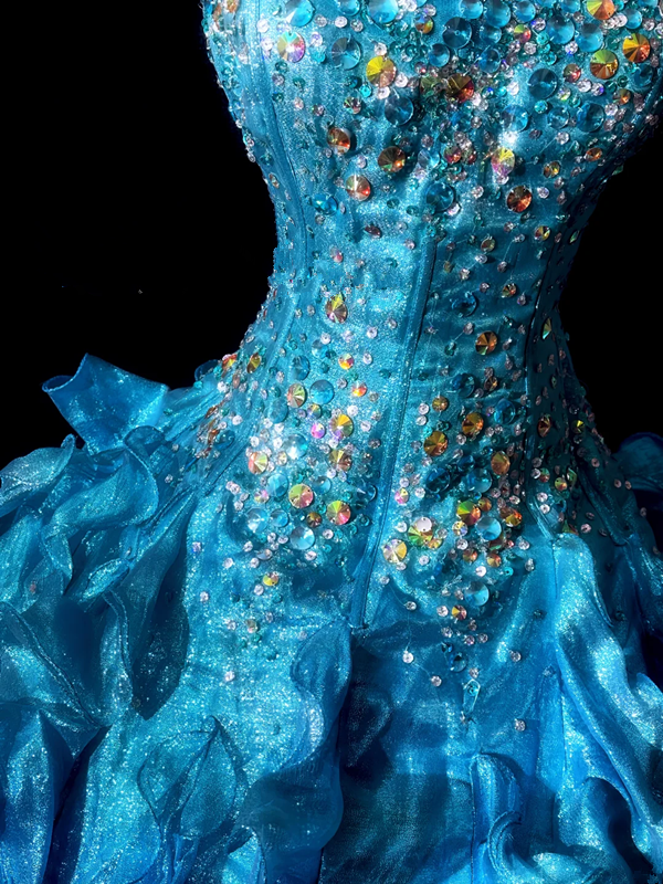 Blue strapless fitted waist slim-fitting ball gown with a full skirt R8698