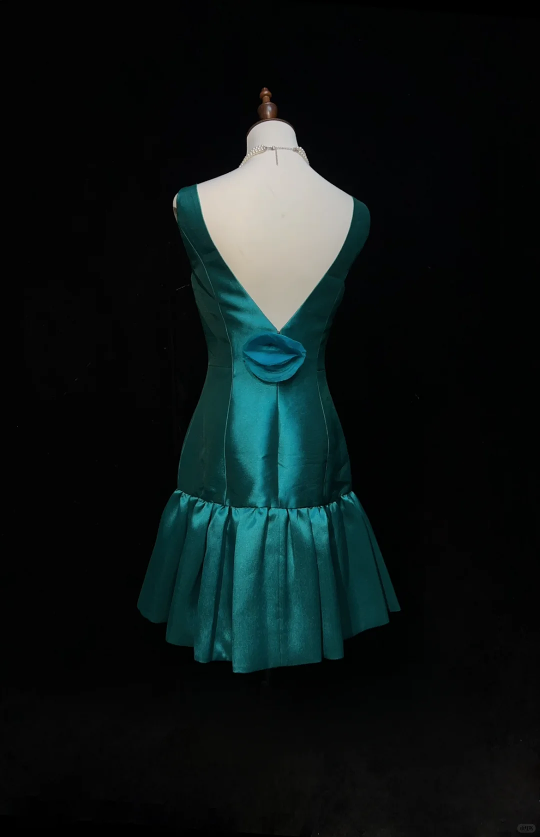 Lake blue deep V neckline waist slim fishtail skirt mid-length dress homecoming dress R4902