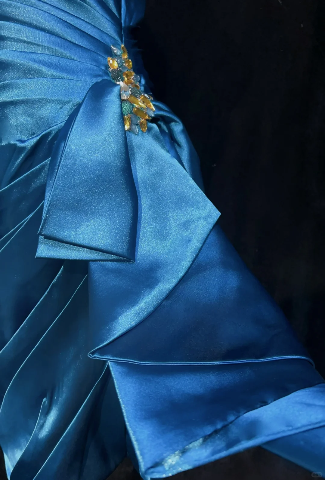 Blue suspenders waist design pleated slim hip-hugging mid-length skirt homecoming dress R4942