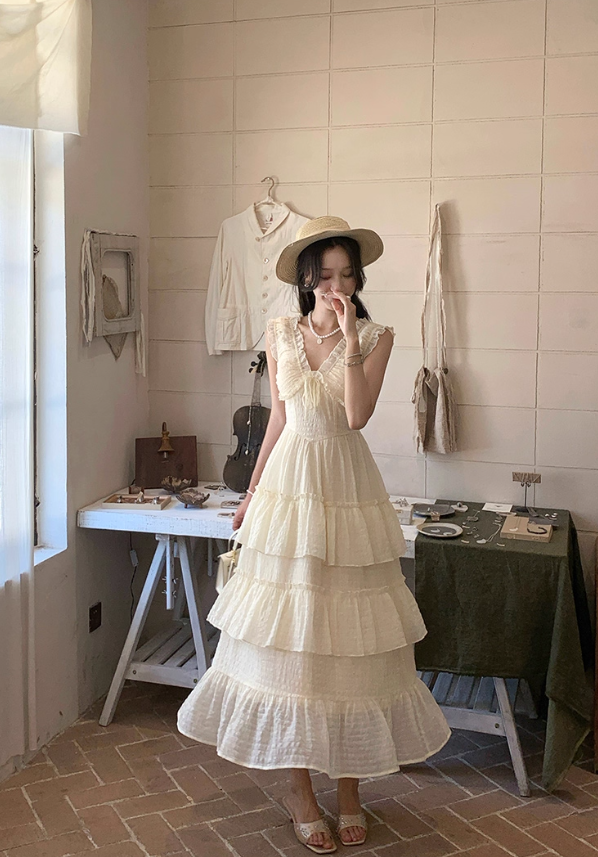 French retro V-neck ruffled cake skirt sleeveless gentle style holiday long skirt R4298