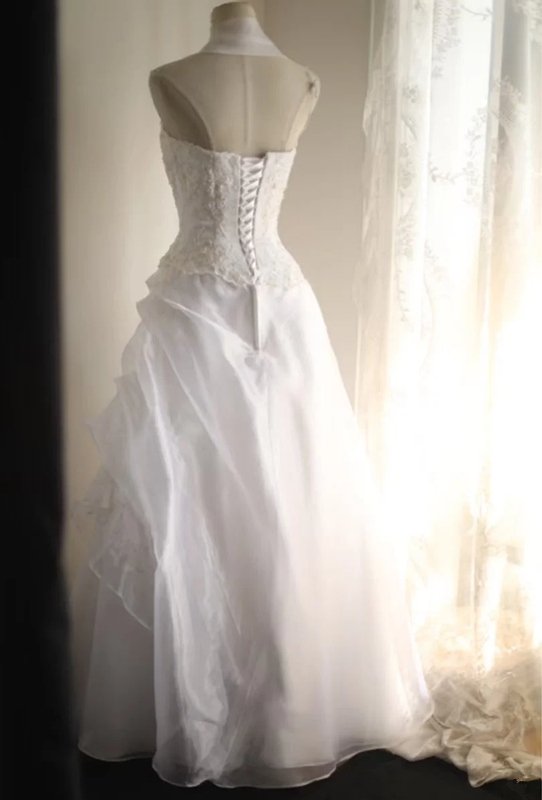 White halter-neck, fitted waist, beaded long ball gown/bridal dress R6834