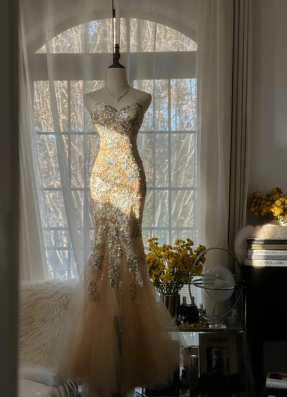 Light champagne gold strapless fitted waist bodycon long ball gown R7711