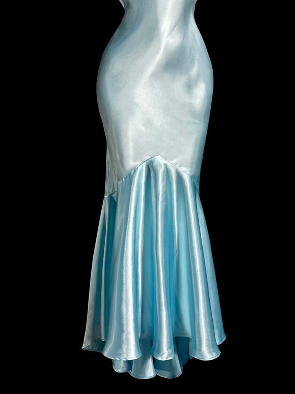 Light blue halter neck, fitted waist, sexy fishtail long ball gown R6636