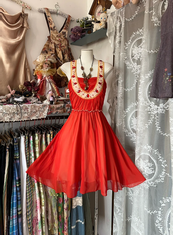Red halter-neck fitted A-line mini dress, ball gown R6396