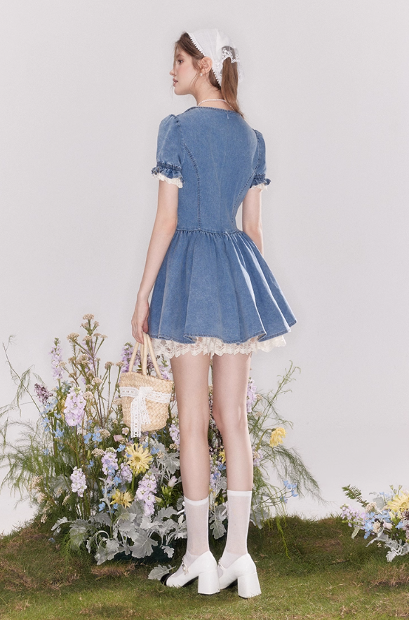 Vintage denim dress with baby doll collar, puff sleeves and waist-hugging tutu skirt R4543