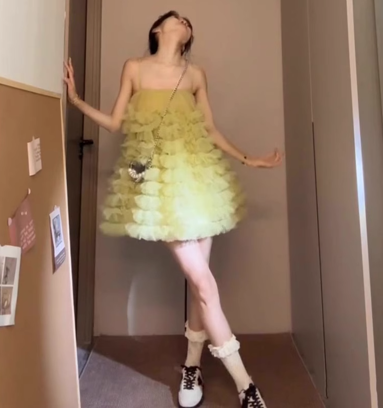 Yellow mesh suspender dress 2025 new gentle sweet style a-line short skirt R0807