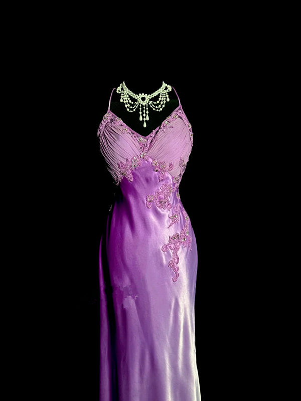 Light purple halter-neck, fitted waist, embroidered floral pattern, bodycon long ball gown R6677