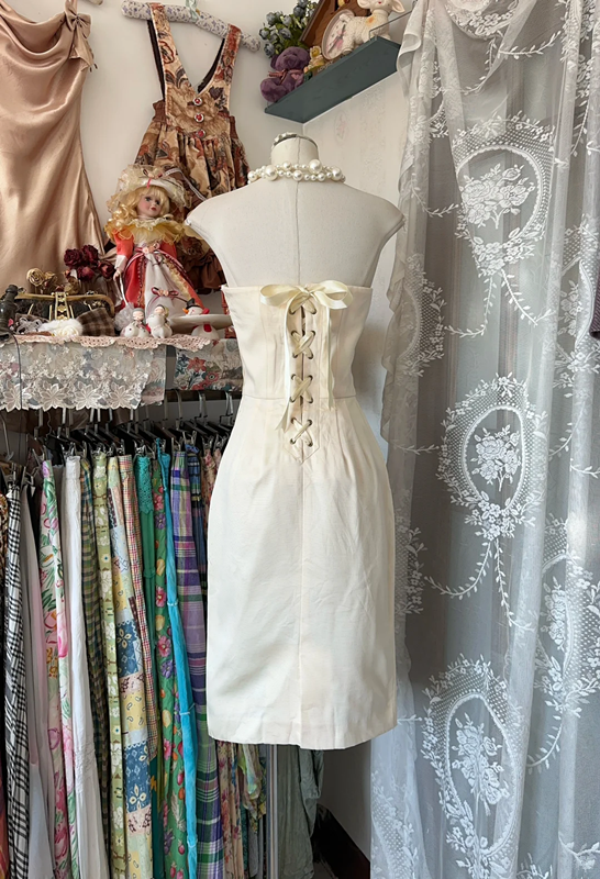 Ivory white strapless satin mini dress, fitted waist, prom dress R6277