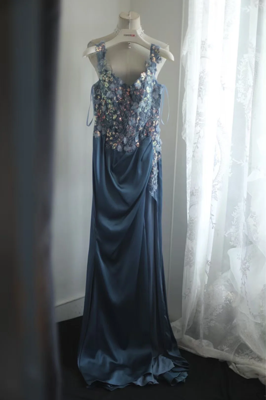 Retro light blue sequined halter-neck fitted long ball gown R6756