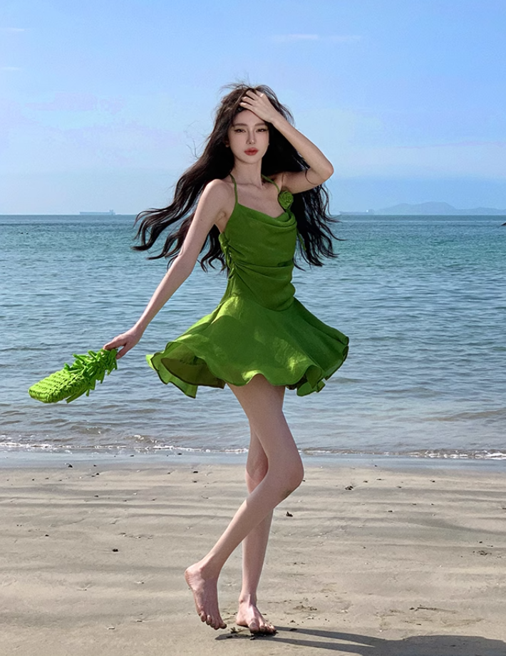 French green halter neck short skirt dopamine holiday style slim waist a-line dress R1631