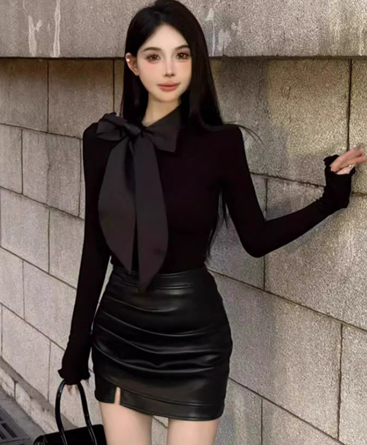 High-grade sense of the queen bow top 2025 large size sexy hip leather skirt suit R1401