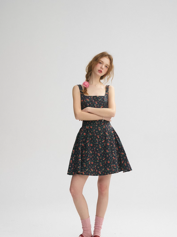French Retro Floral Sling Dress Sleeveless Short Skirt R2802